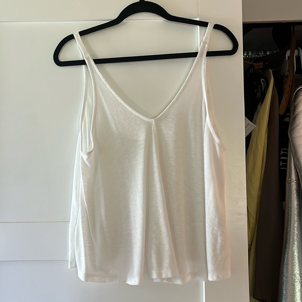 Free People white swing tank - Picture 2 of 3
